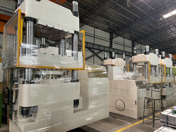 600 ton melamine ware molding machine