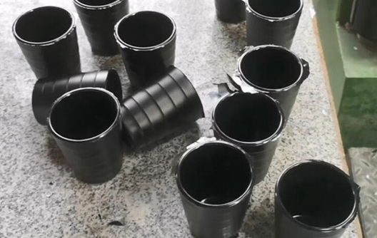 Matt Finished Etching Water Cup dari Shunhao Moulds Factory