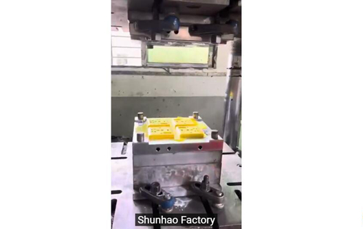 Cetakan dan Mesin Kompresi Soket UF --- Pabrik Shunhao